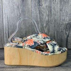 Dolce Vita Vinita Platform Sandal